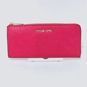 Michael Kors, Fuschia, full sized wallet. EUC